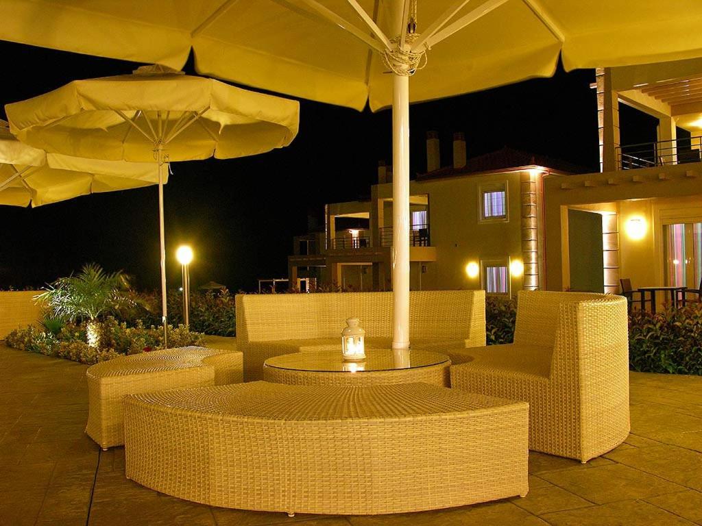 Antonios Village Hotel & Apartments Arkoudi Exterior photo